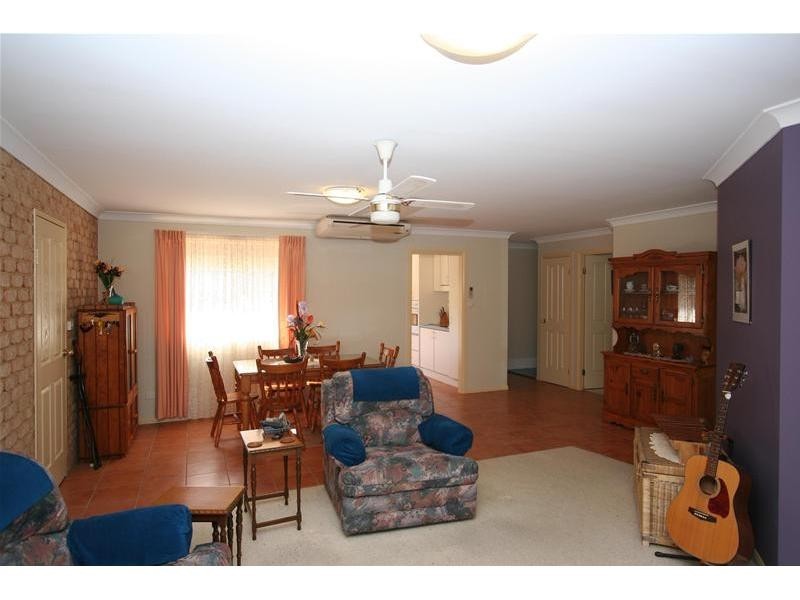 6 The Gateway, Laurieton NSW 2443