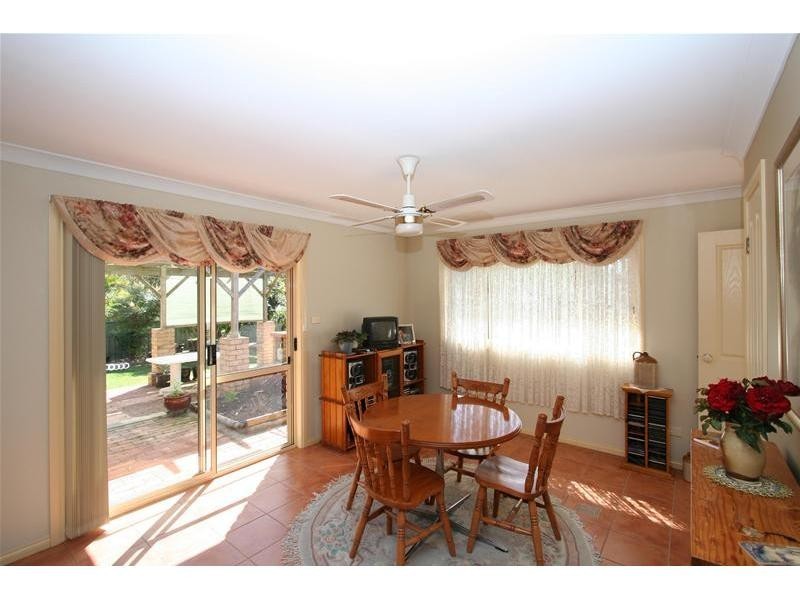 6 The Gateway, Laurieton NSW 2443