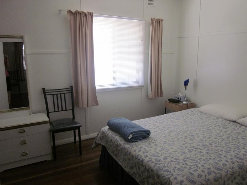 25 The Parade, North Haven NSW 2443