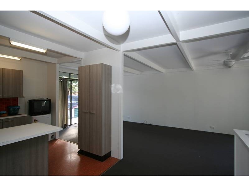 1 Leighton Close, North Haven NSW 2443