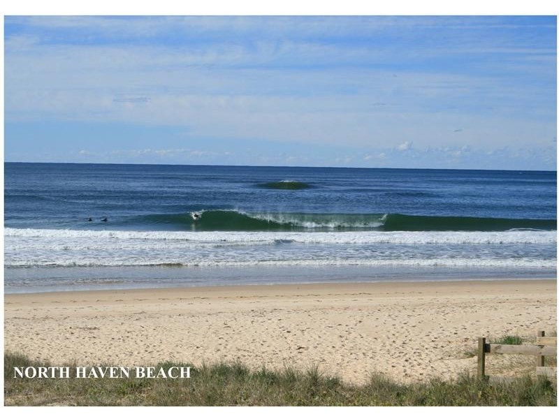 21 Bayside Avenue, North Haven NSW 2443