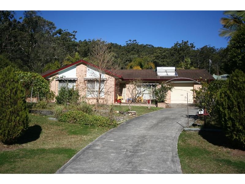 9 Mission Terrace, Laurieton NSW 2443