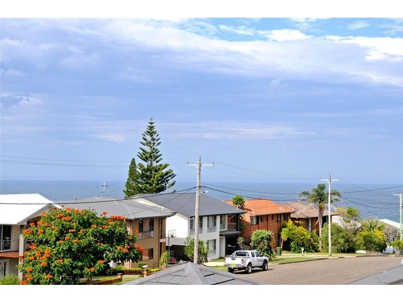 19 Seaview Street, Bonny Hills NSW 2445