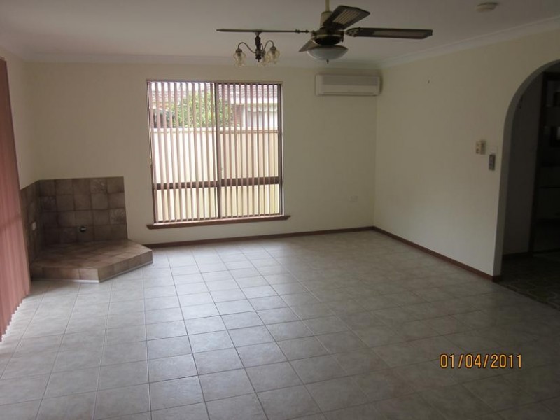 4 Honeysuckle Avenue, Lakewood NSW 2443