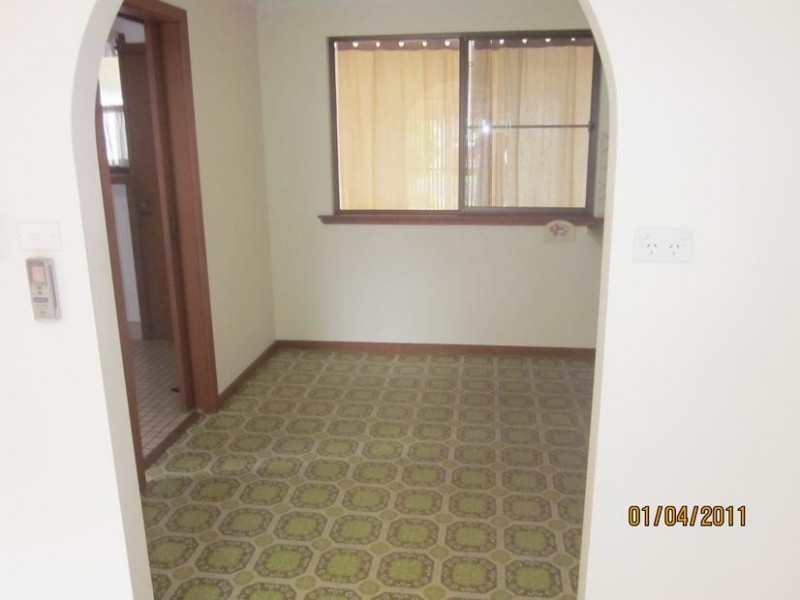 4 Honeysuckle Avenue, Lakewood NSW 2443