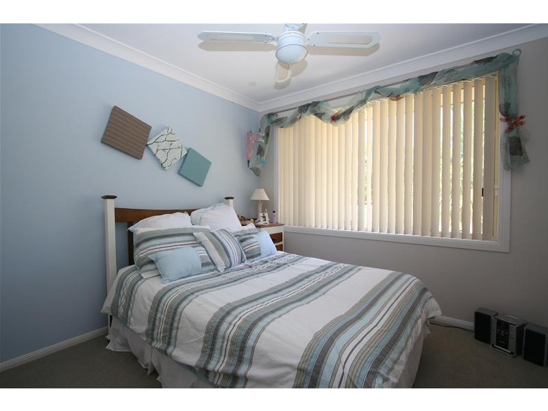 12 Kirmington Terrace, Laurieton NSW 2443
