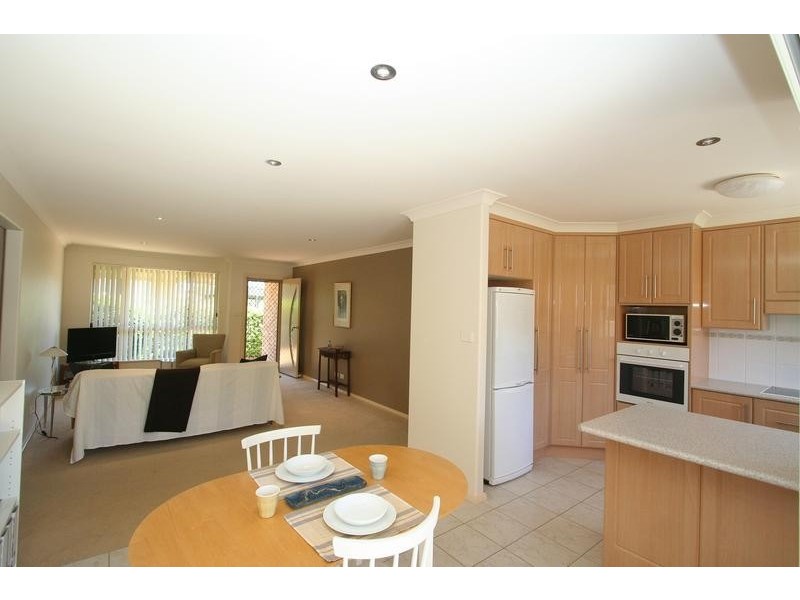 2/6 Reliance Cresent, Laurieton NSW 2443