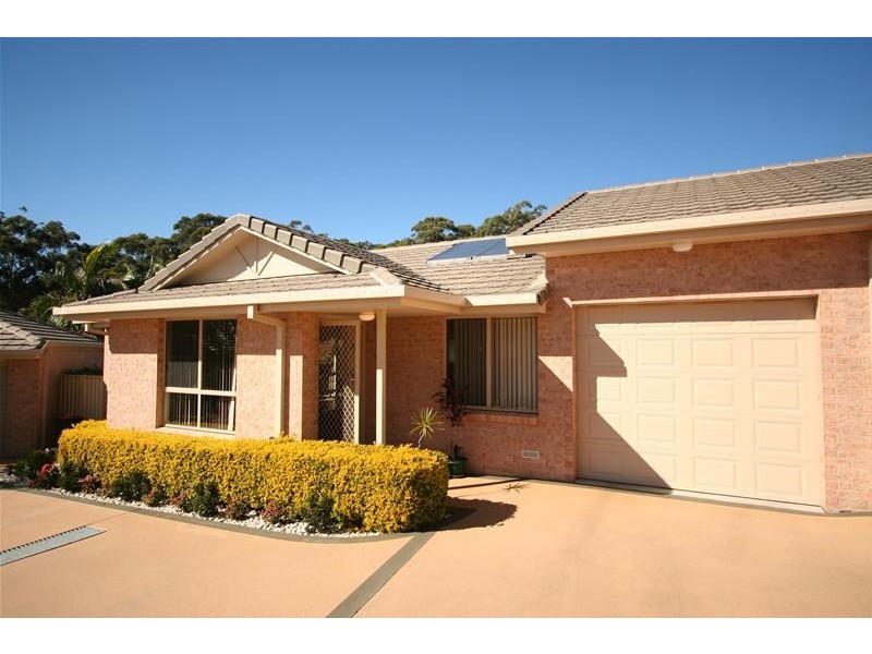 4/4 Reliance Crescent, Laurieton NSW 2443