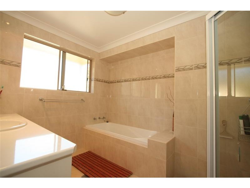 4/4 Reliance Crescent, Laurieton NSW 2443