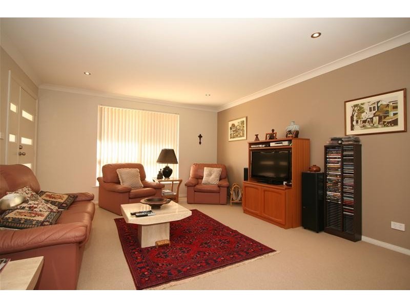 4/4 Reliance Crescent, Laurieton NSW 2443