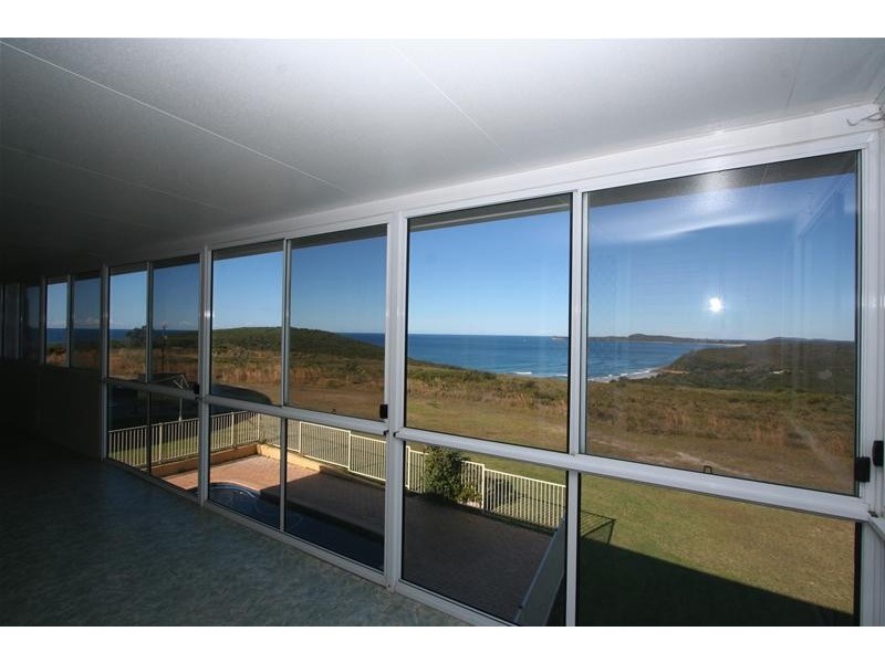3 Skyline Place, Bonny Hills NSW 2445