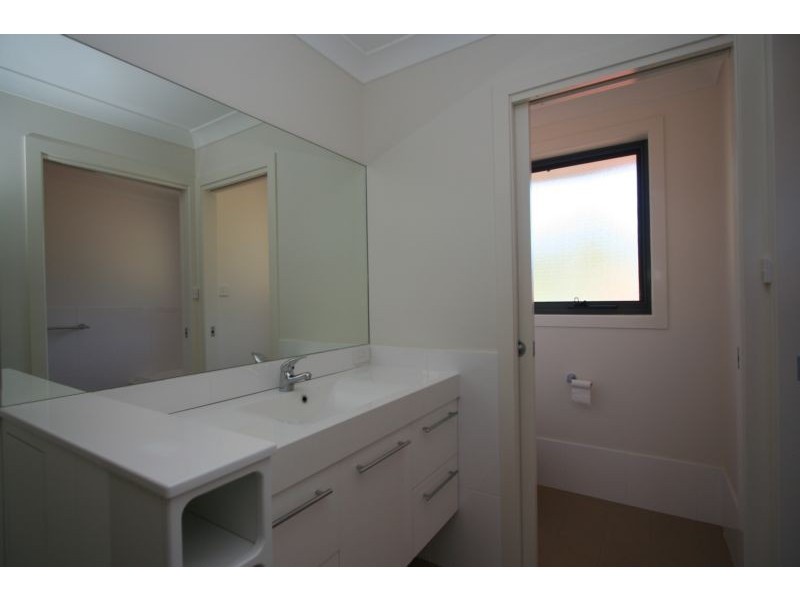 24 Scarborough Way, Dunbogan NSW 2443