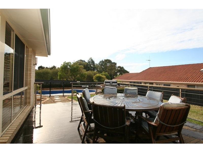 39 Scarborough Way, Dunbogan NSW 2443