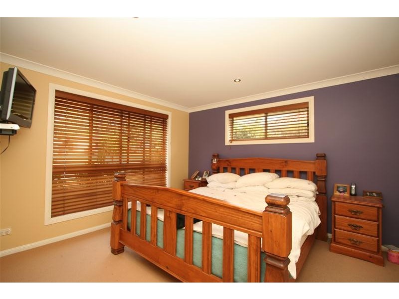 39 Scarborough Way, Dunbogan NSW 2443