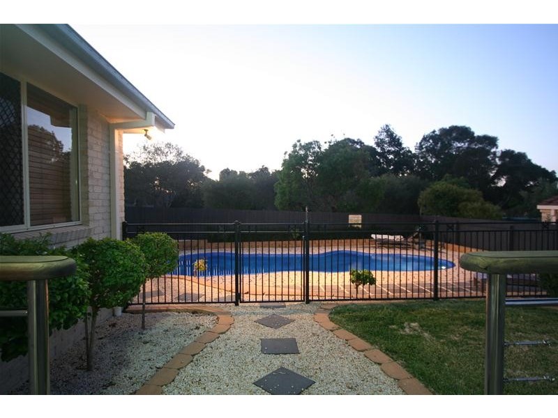 39 Scarborough Way, Dunbogan NSW 2443