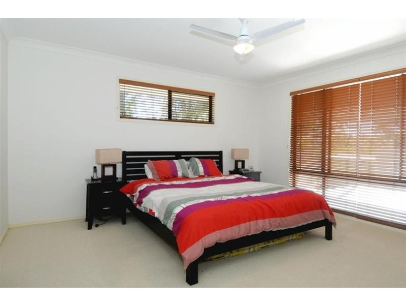 7 Laura Place, Laurieton NSW 2443