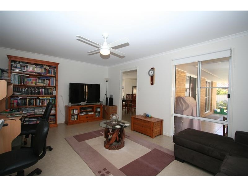 1 Cheesetree Place, Laurieton NSW 2443