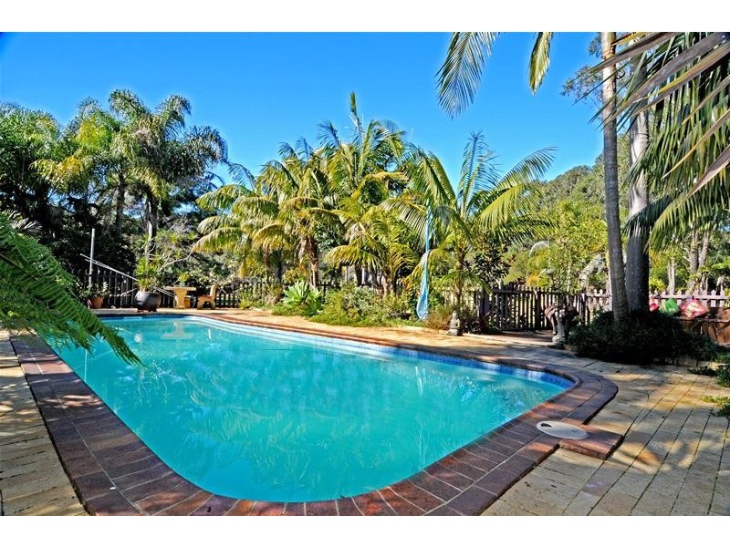 210 Ocean Drive, Laurieton NSW 2443