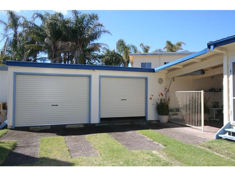 3 Boodgery Street, Lake Cathie NSW 2445