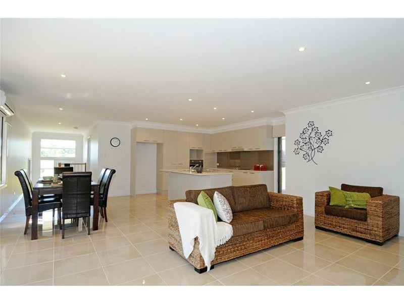 8 Mountain Spring Drive, Kendall NSW 2439