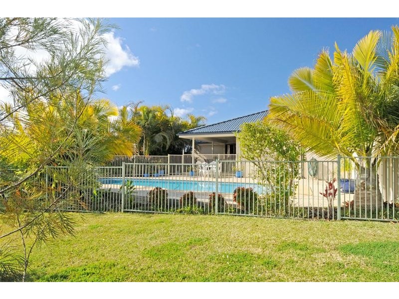45 Admirals Circle, Laurieton NSW 2443