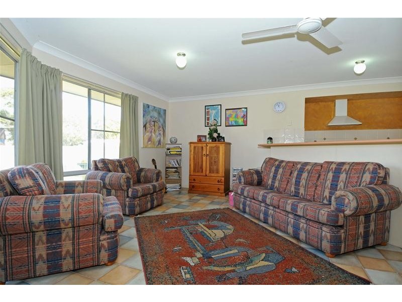 24 Prince of Wales Drive, Dunbogan NSW 2443