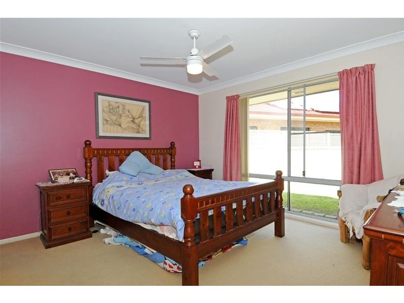 24 Prince of Wales Drive, Dunbogan NSW 2443