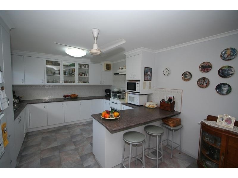 8 David Campbell Street, North Haven NSW 2443