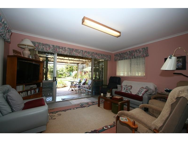 8 David Campbell Street, North Haven NSW 2443