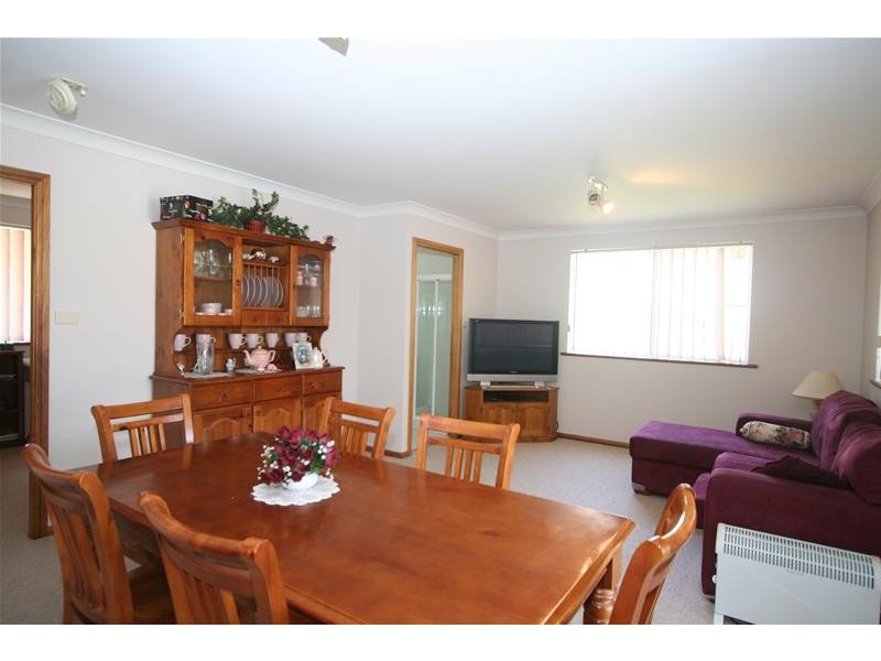 4 Ellerslie Crescent, Laurieton NSW 2443