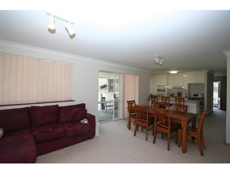 4 Ellerslie Crescent, Laurieton NSW 2443