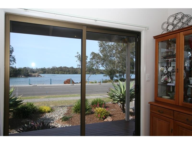 629 Ocean Drive, North Haven NSW 2443