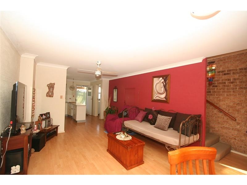 1/2 Hope Close, Dunbogan NSW 2443