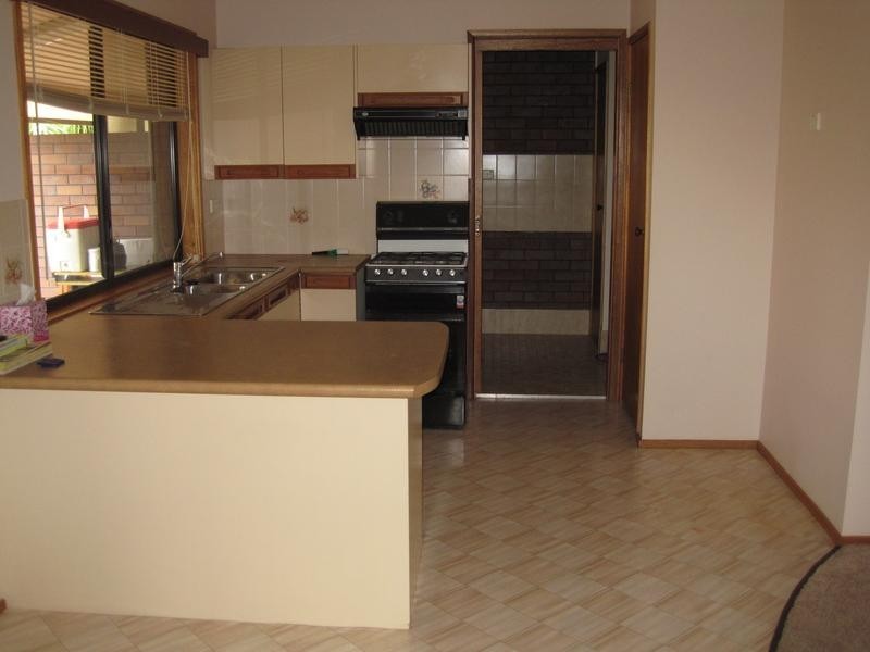 2/8 Murson Crescent, North Haven NSW 2443