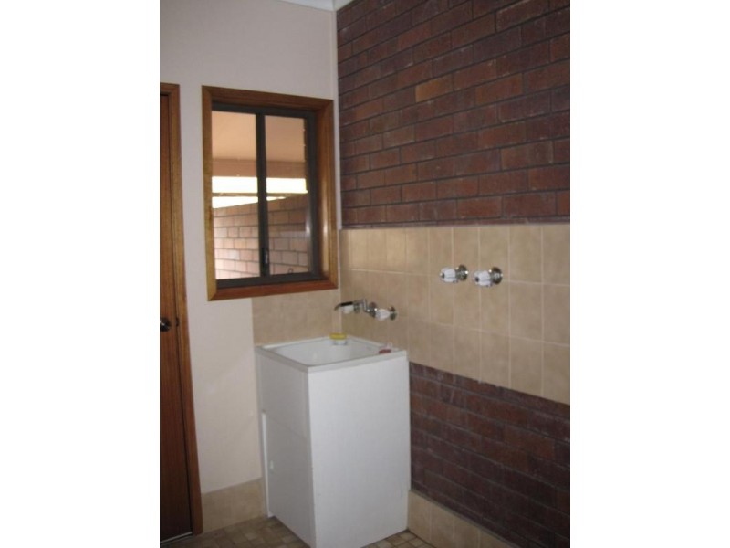 2/8 Murson Crescent, North Haven NSW 2443