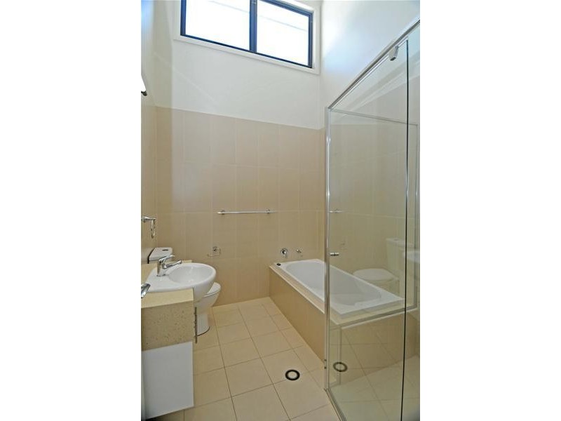 2/615 Ocean Drive, North Haven NSW 2443