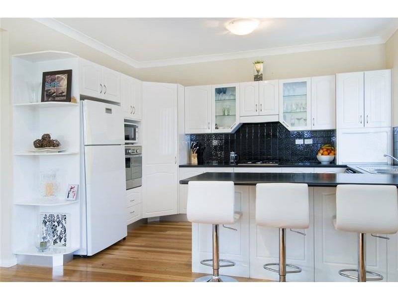 16 Rowley Street, North Haven NSW 2443