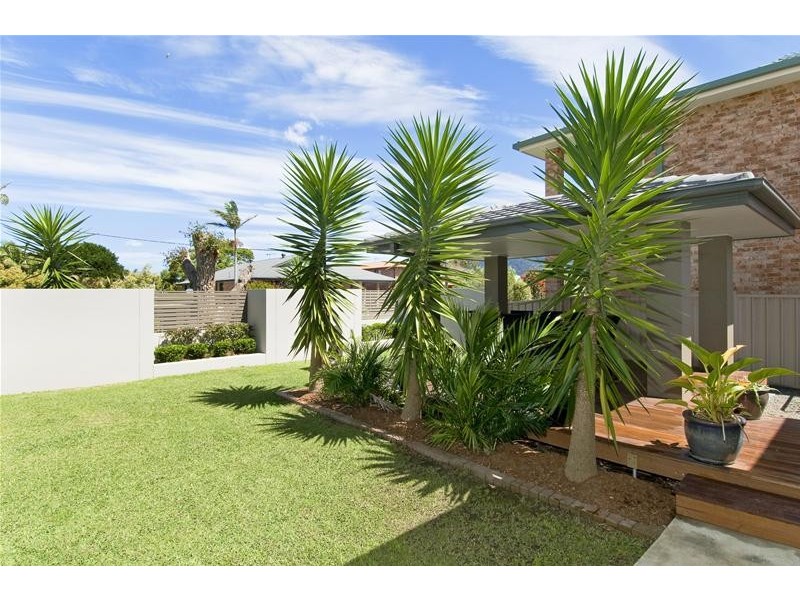 16 Rowley Street, North Haven NSW 2443