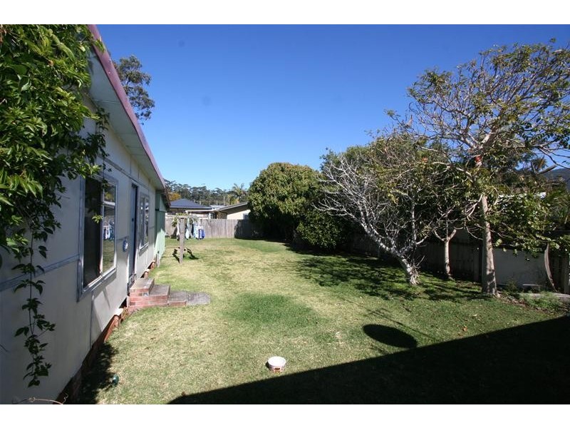 16 Eames Avenue, North Haven NSW 2443