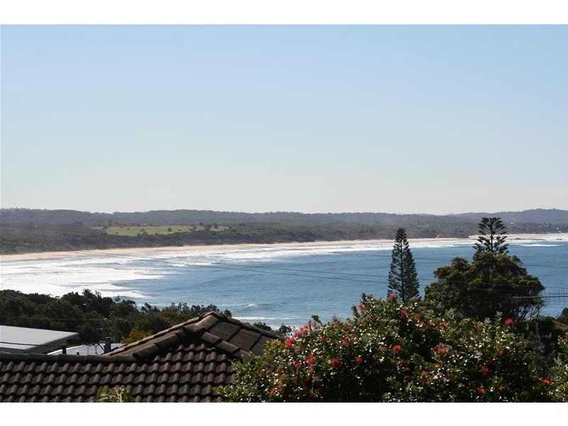 8 Seaview Street, Bonny Hills NSW 2445