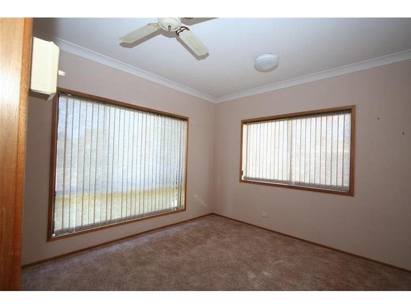 2/8 Murson Crescent, North Haven NSW 2443