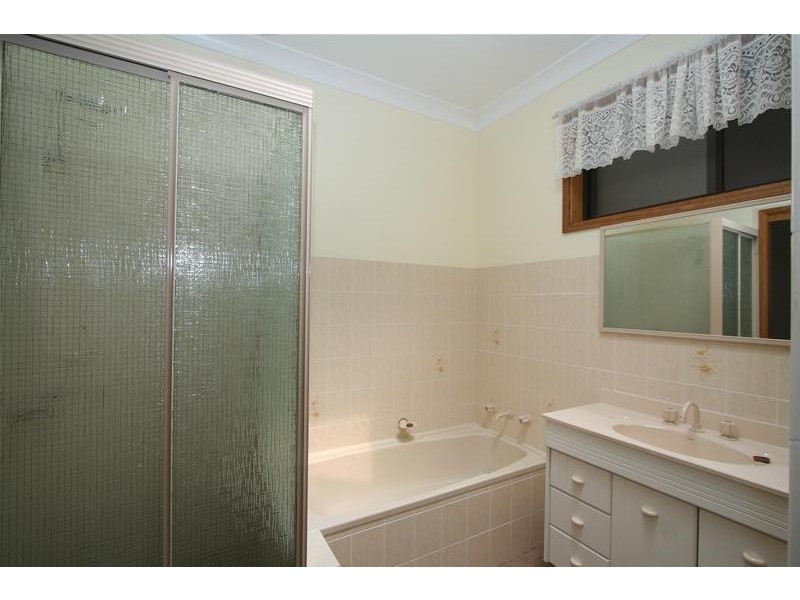 2/8 Murson Crescent, North Haven NSW 2443
