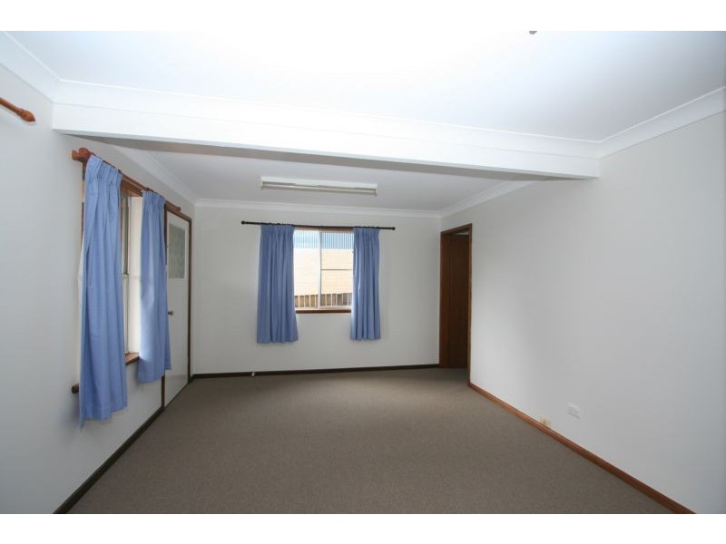 2 Lake Street, Laurieton NSW 2443