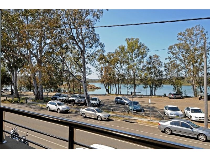 2/615 Ocean Drive, North Haven NSW 2443