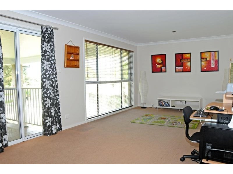 10 Prince of Wales Drive, Dunbogan NSW 2443