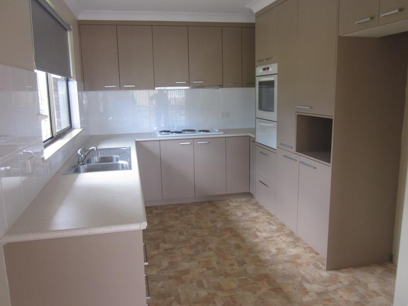 Res 3 Pioneer St, North Haven NSW 2443