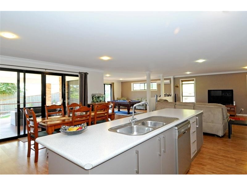 3 Candlebark Court, Laurieton NSW 2443