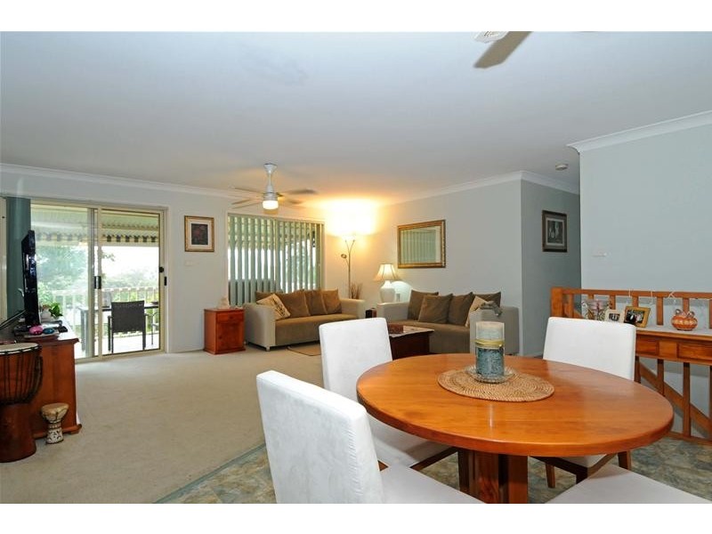 31 Waterview Crescent, Laurieton NSW 2443