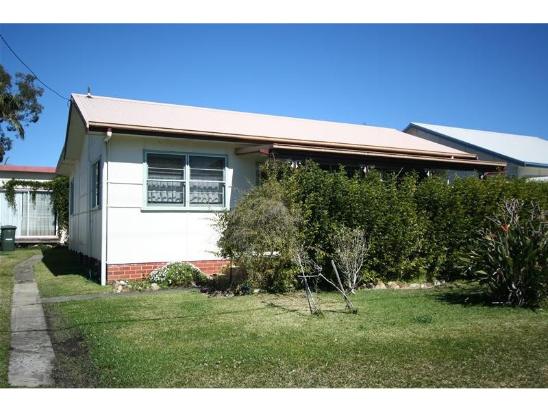 16 Eames Avenue, North Haven NSW 2443