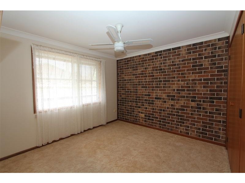 12 Murson Crescent, North Haven NSW 2443